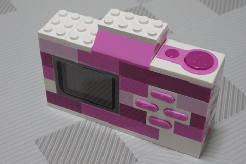 LEGO�f�W�^���J����