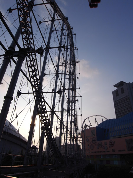 ���v�̗V���n�̃V���G�b�g