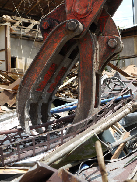 �H������̕��i