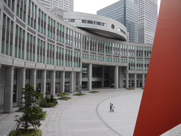 �����s��