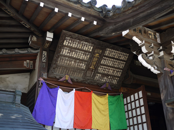 ����s����