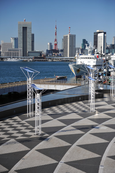 ���C�q�D�^�[�~�i��