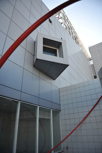 ���C�q�D�^�[�~�i��