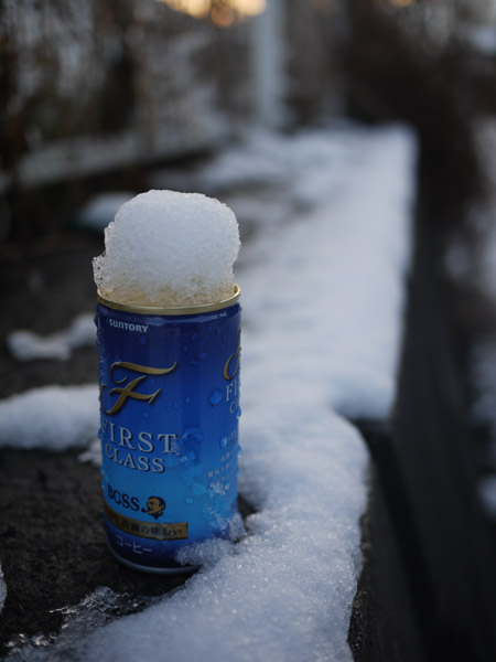 �����̐�i�F�@�ʃR�[�q�[�Ɛ�