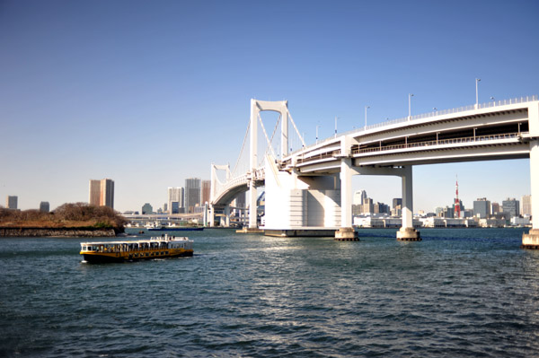 ���C���{�[�u���b�W�ƑD