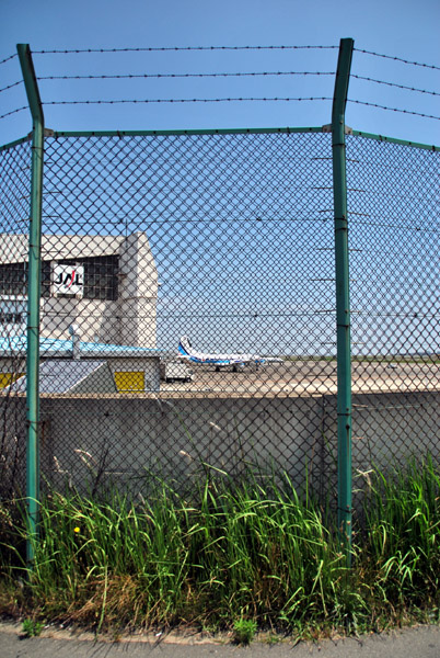 �V�󋴂���̋�`���i