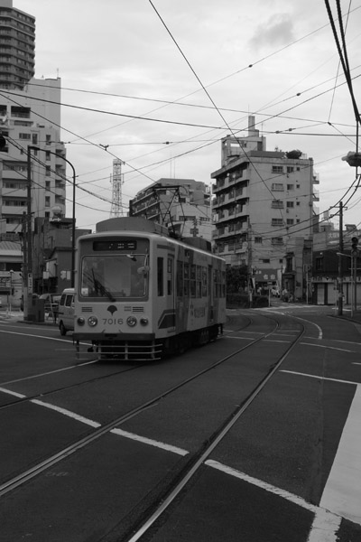 �s�d�r���