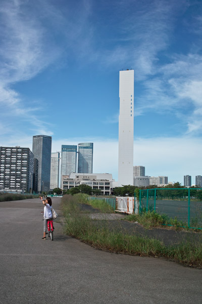 ���C�u��