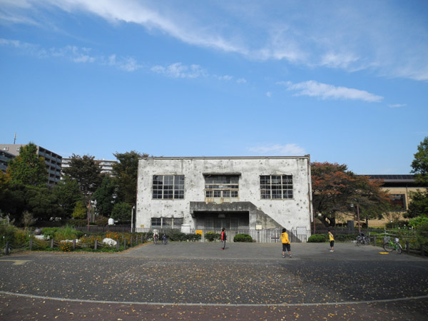 �������q��@����H��ϓd��