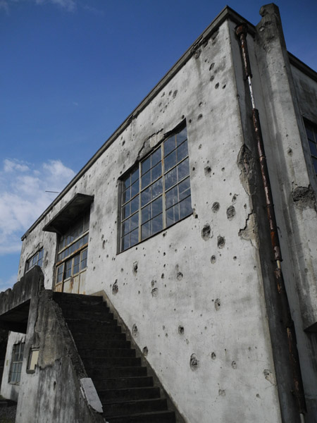 �������q��@����H��ϓd��