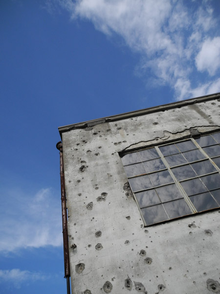 �������q��@����H��ϓd��