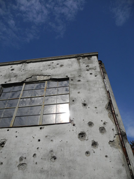 �������q��@����H��ϓd��