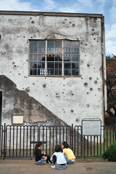 �������q��@����H��ϓd��