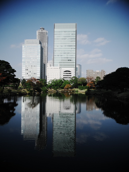 �f�W�^���g�C�J���������H