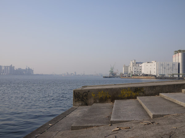 ��t�|�[�g�^���[�̍`�̐�[�̕��i