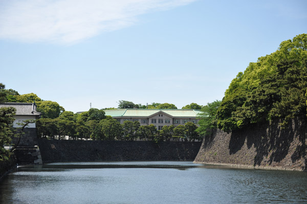 �����s��