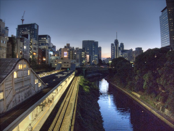 �_�c���_�̕��i�@�����̖�i��HDR