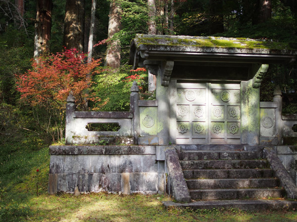 ���E��Y�@�����̎Ў��i��Јꎛ�j�̍g�t