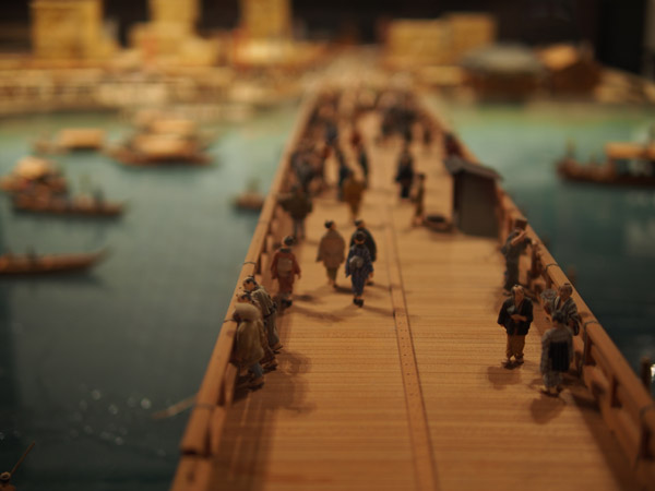 �]�˓��������ق̗��������l�~�j�`���A���i�ʐ^