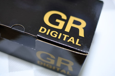 GR-DIGITAL �W�̔�