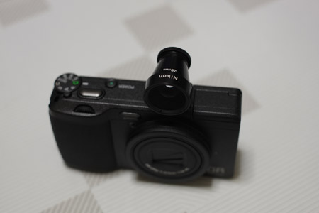 �����Y�t���t�C������28mm���w�t�@�C���_�[��GR-DIGITAL �W