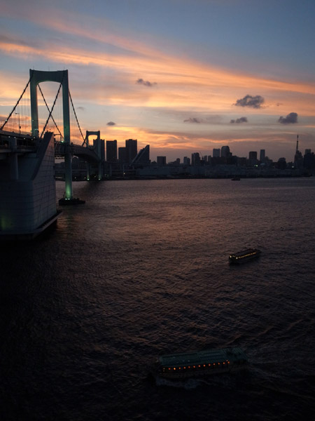 ���C���{�[�u���b�W����̐�i�@�����̗[�Ă�