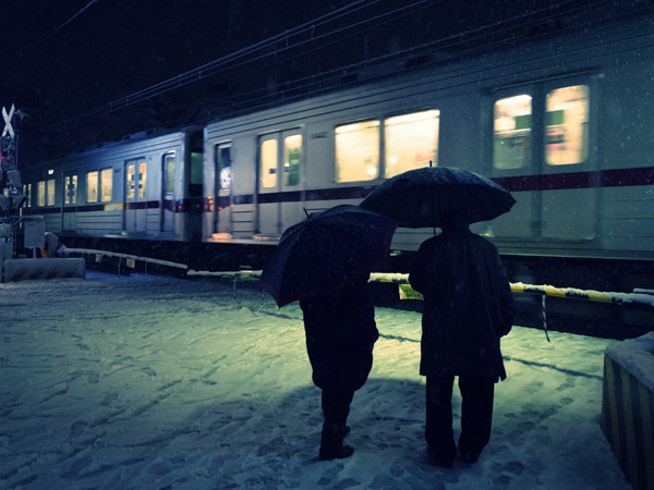 �����̖�i�@���ݐ؂�ő҂l�X�̕��i