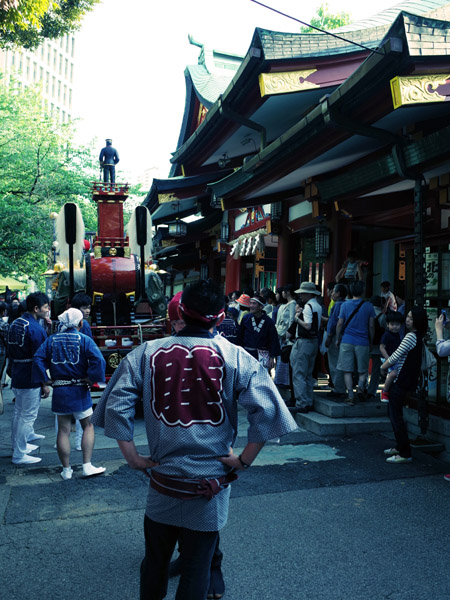 ���{�O��Ձ@�ԍ�R�����}�_�Ђ̎R���܂�̎R�ԕ��i