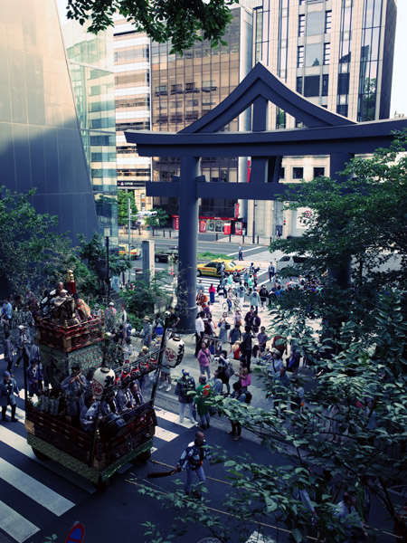 ���{�O��Ձ@�ԍ�R�����}�_�Ђ̎R���܂�̎R�ԕ��i