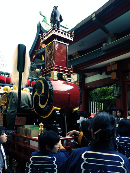 �ԍ�R�����}�_�БO�̎R���܂�̎R�ԕ��i