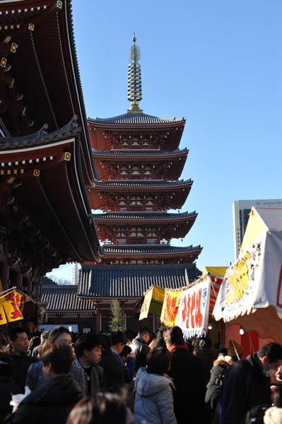 �N�n�̐󑐎��̌܏d���Ɖ���