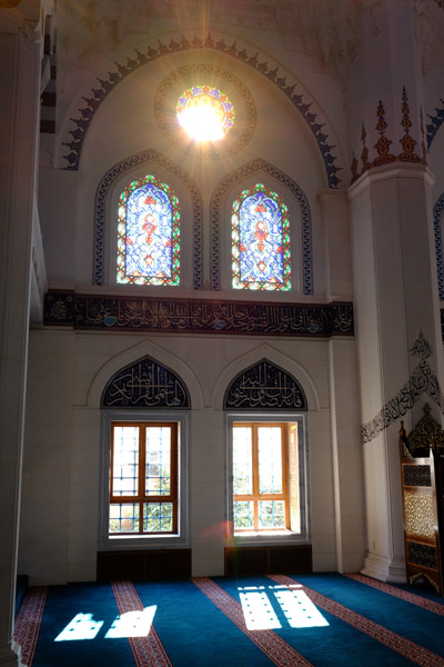 �����W���[�~�C�i�����W���[�~�[�j�̗�q���̕��i