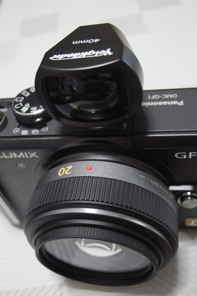 GF1��Panasonic20�����P�œ_�p���P�[�L�����Y